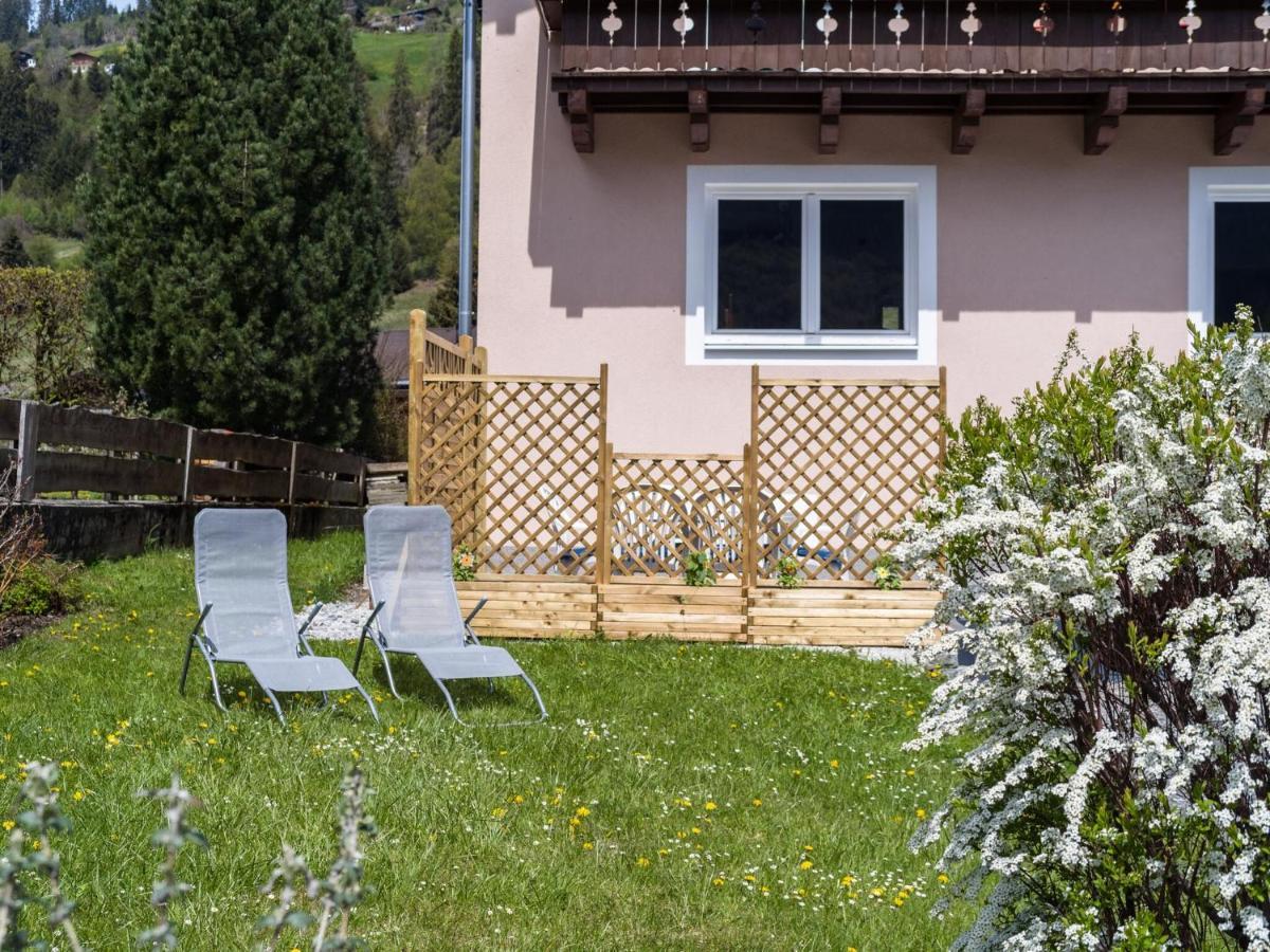 Modern Apartment Near Ski Area In M Hlbach Dorf  Kültér fotó