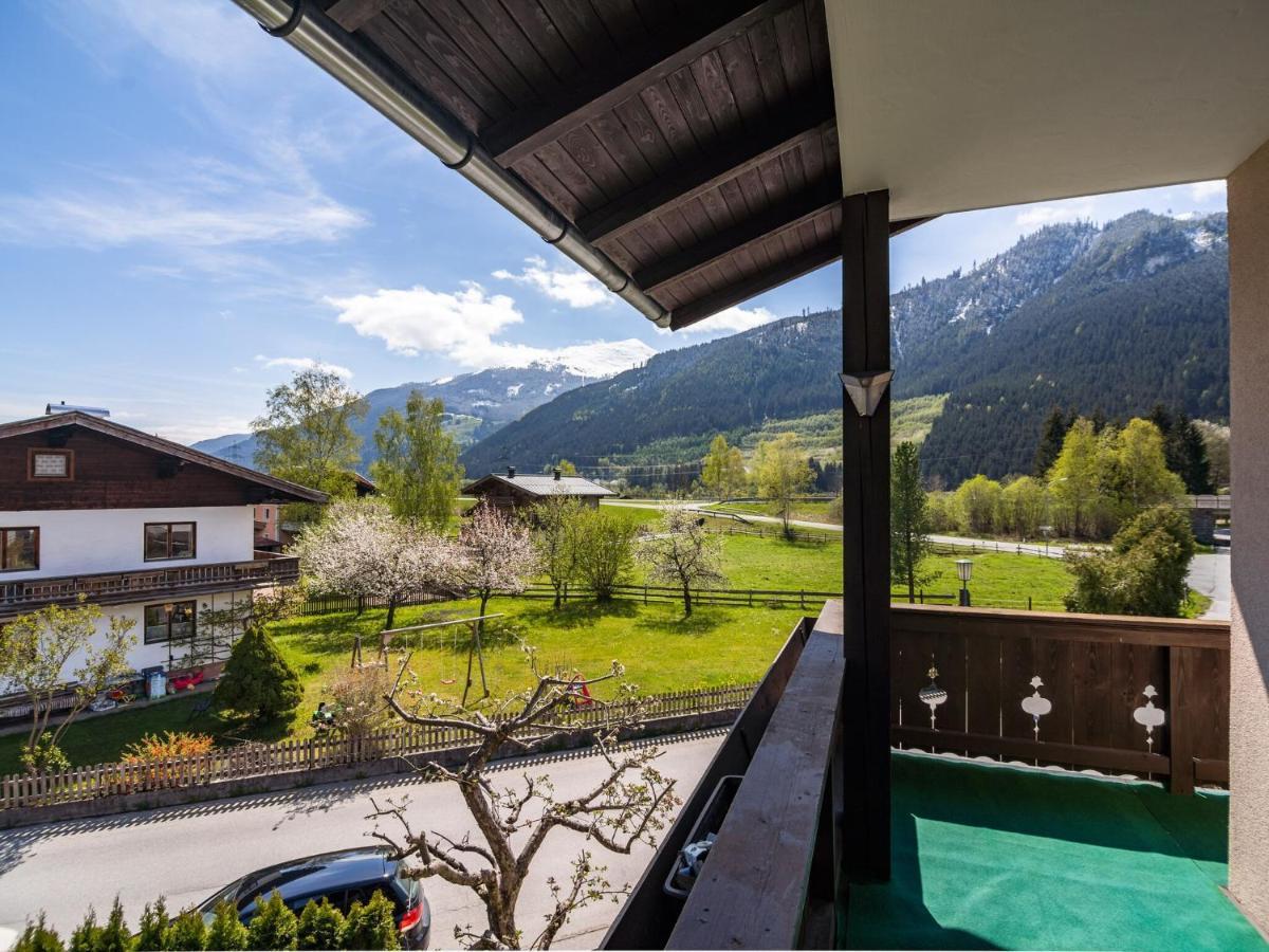 Modern Apartment Near Ski Area In M Hlbach Dorf  Kültér fotó